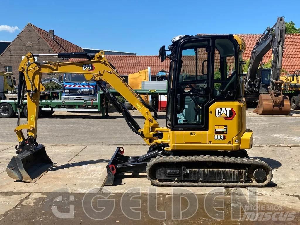 CAT 303 - 3 Buckets Minigraafmachines < 7t