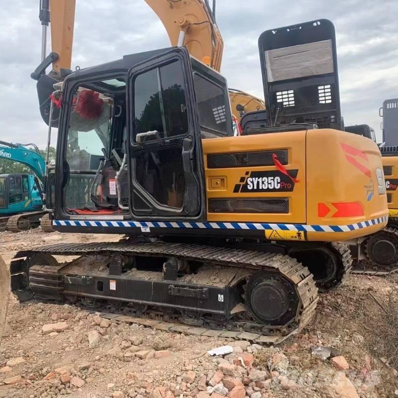 Sany SY 135 Rupsgraafmachines