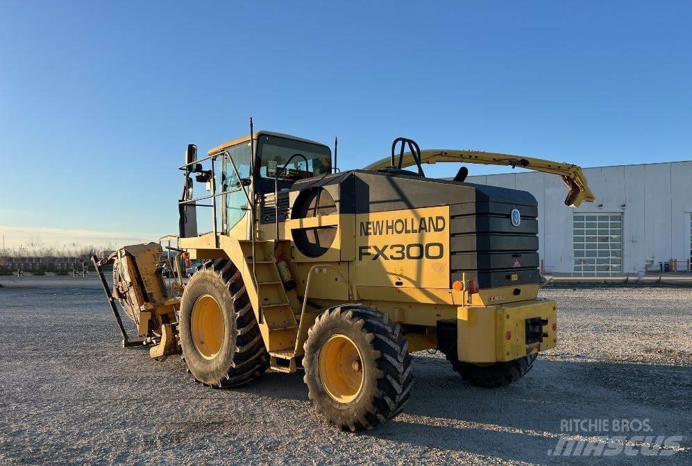 New Holland FX 300 Zelfrijdende veldhakselaars