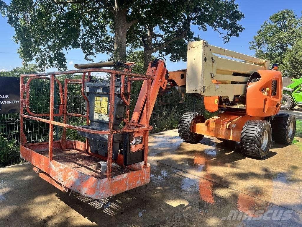 JLG 450 AJ II Knikarmhoogwerkers