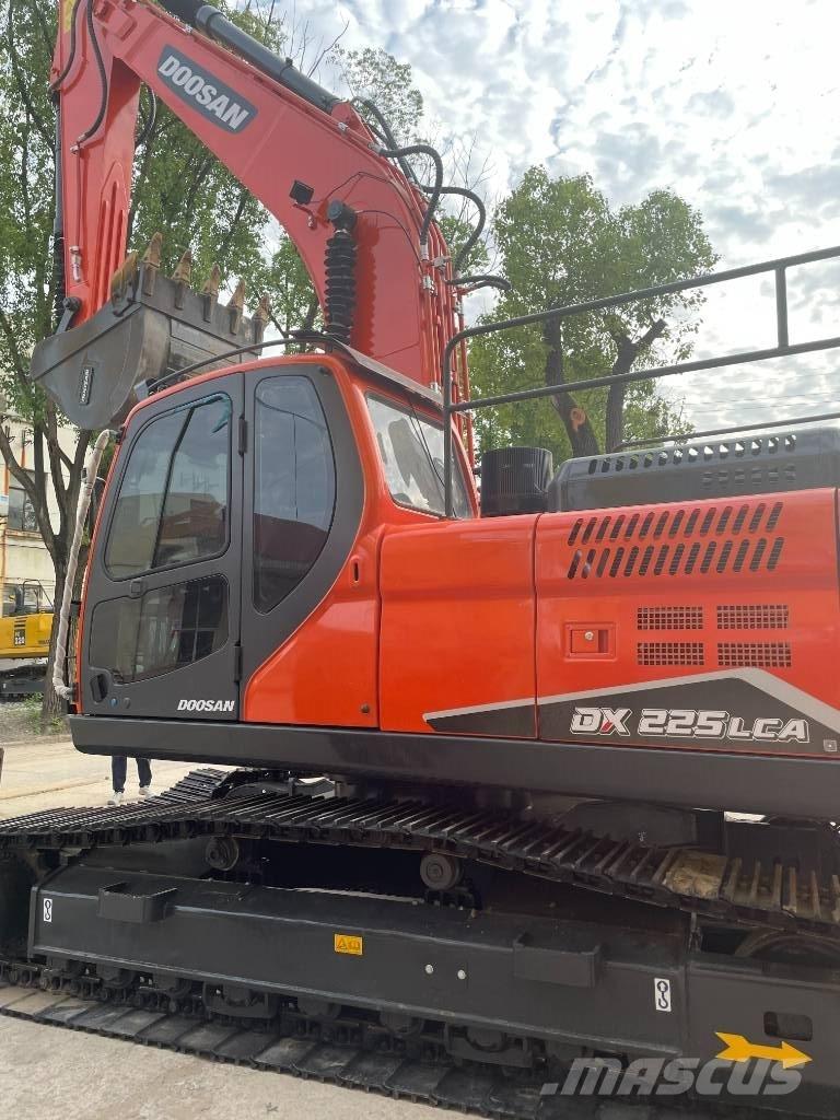 Doosan DX 225 Midigraafmachines 7t - 12t