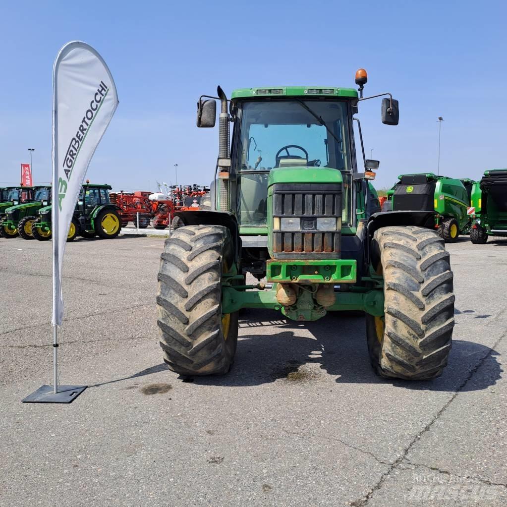 John Deere 6910 Tractoren