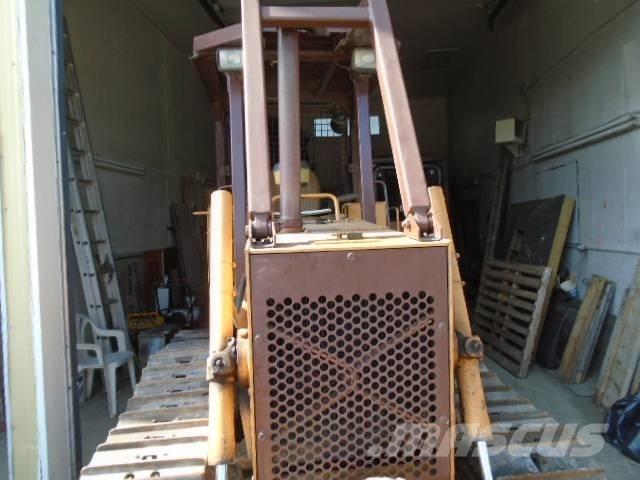 CASE 450 C Rupsladers