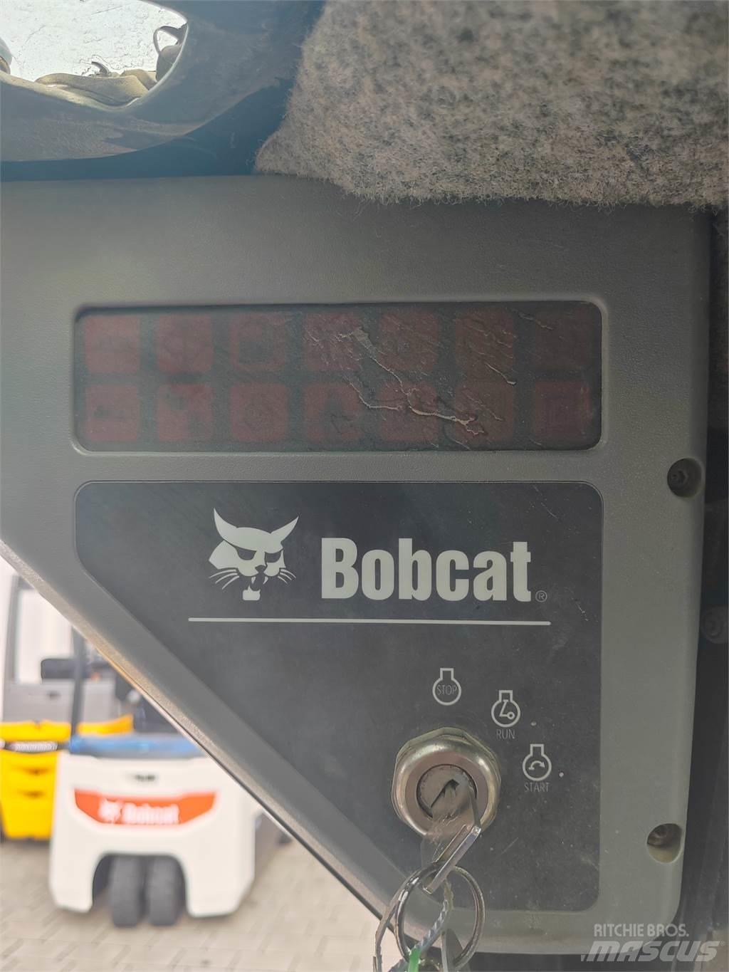 Bobcat T140 Rupsgraafmachines