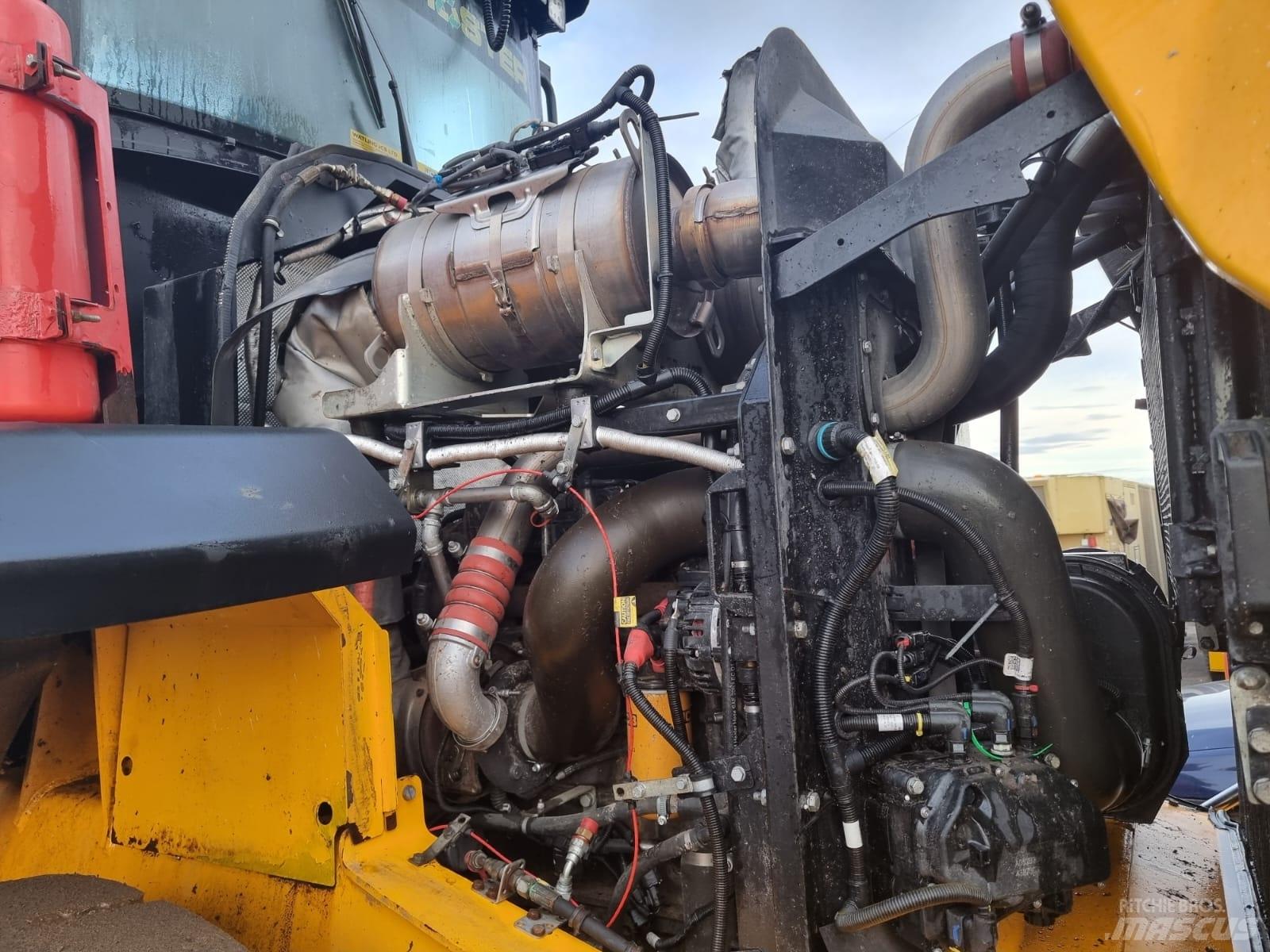JCB 437 Hi-Tip Wielladers