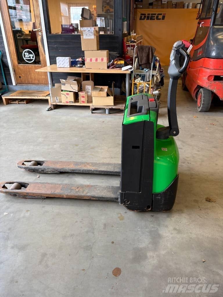 Cesab P 214 Electro-pallettrucks