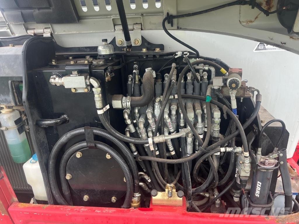 Takeuchi TB 230 Minigraafmachines < 7t