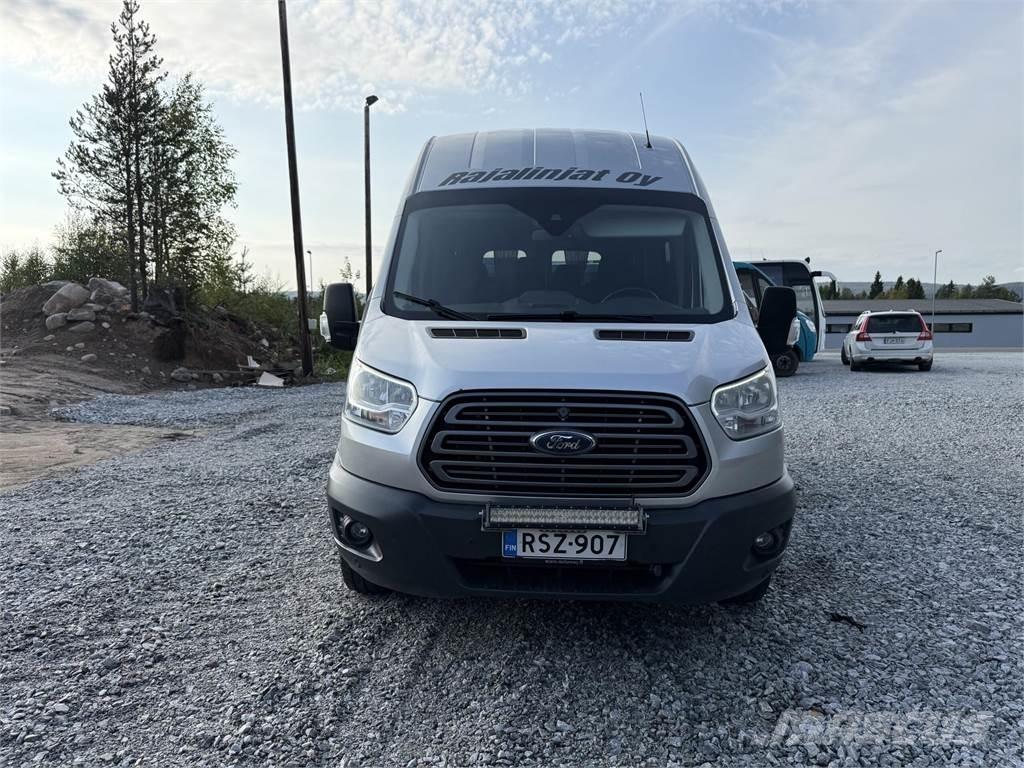 Ford Transit Minibussen