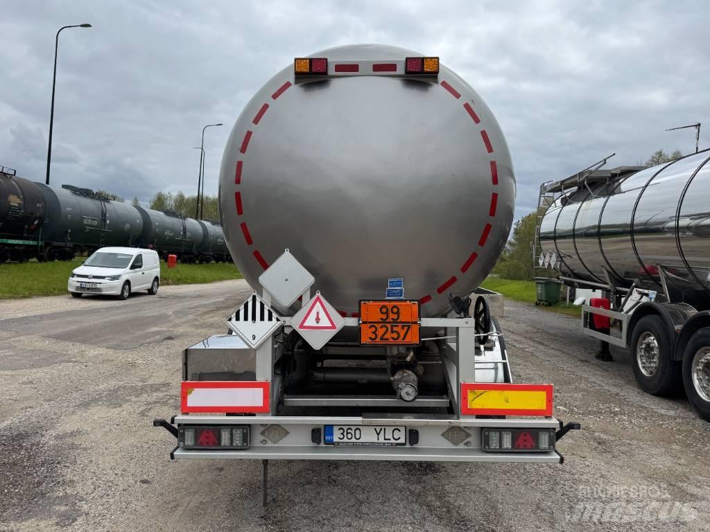 Feldbinder TSA 32.3 Tankwagen