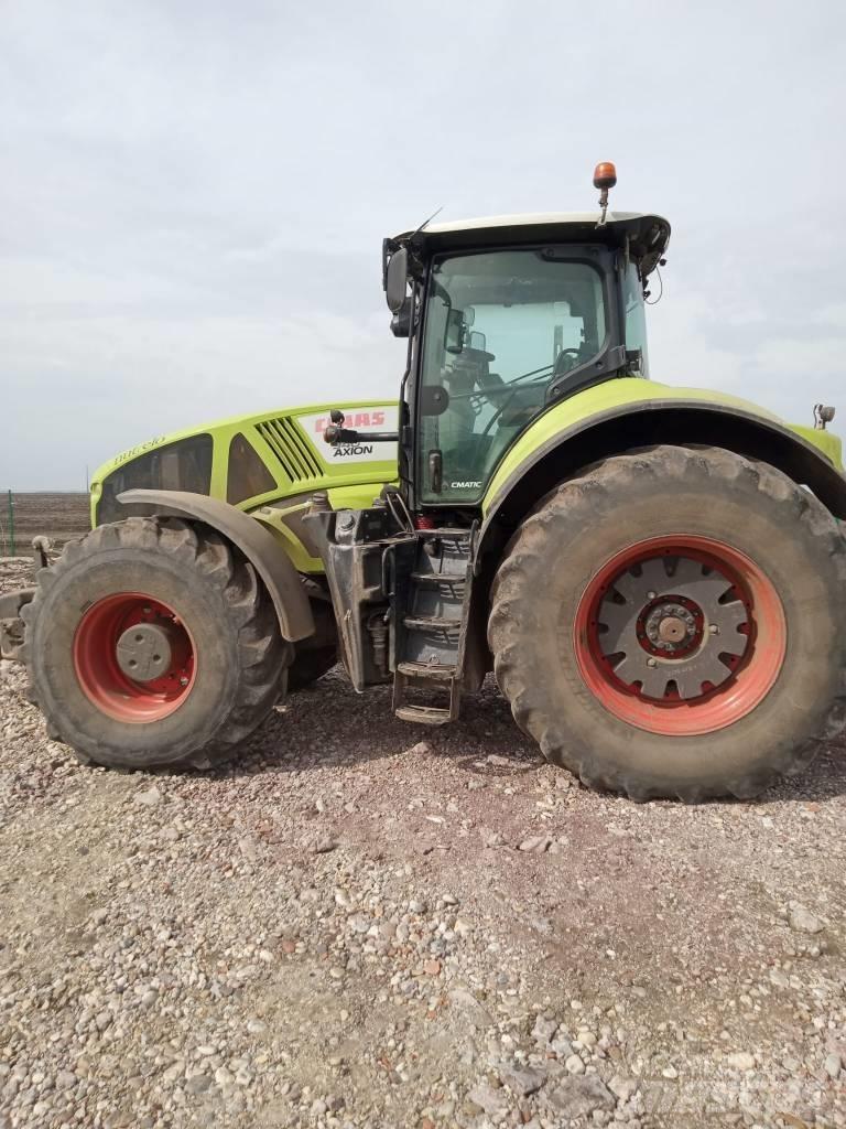 CLAAS Axion 940 SCR Tractoren