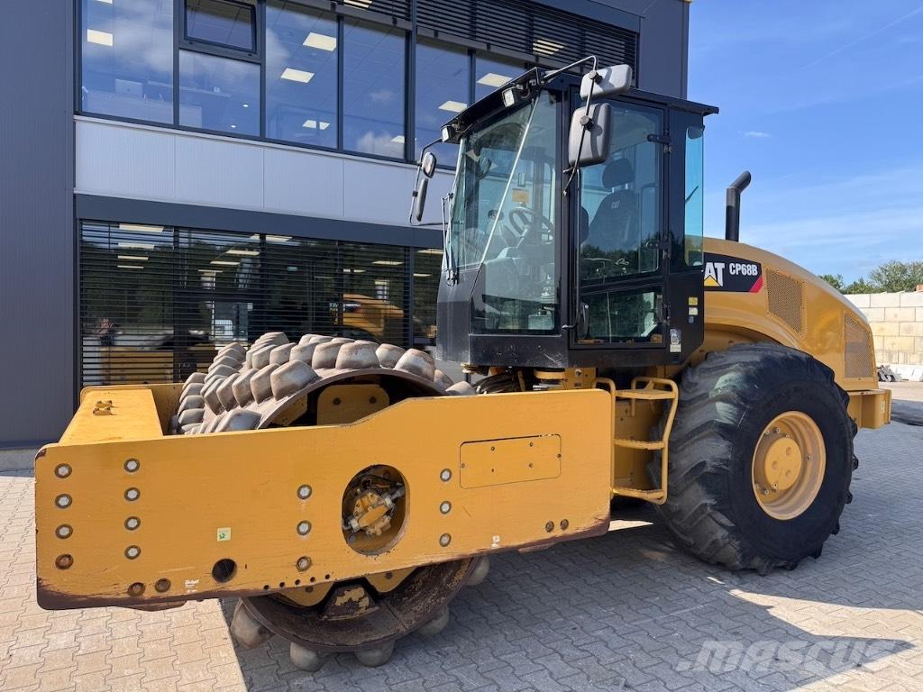 CAT CP 68 B Grondverdichtingsmachines