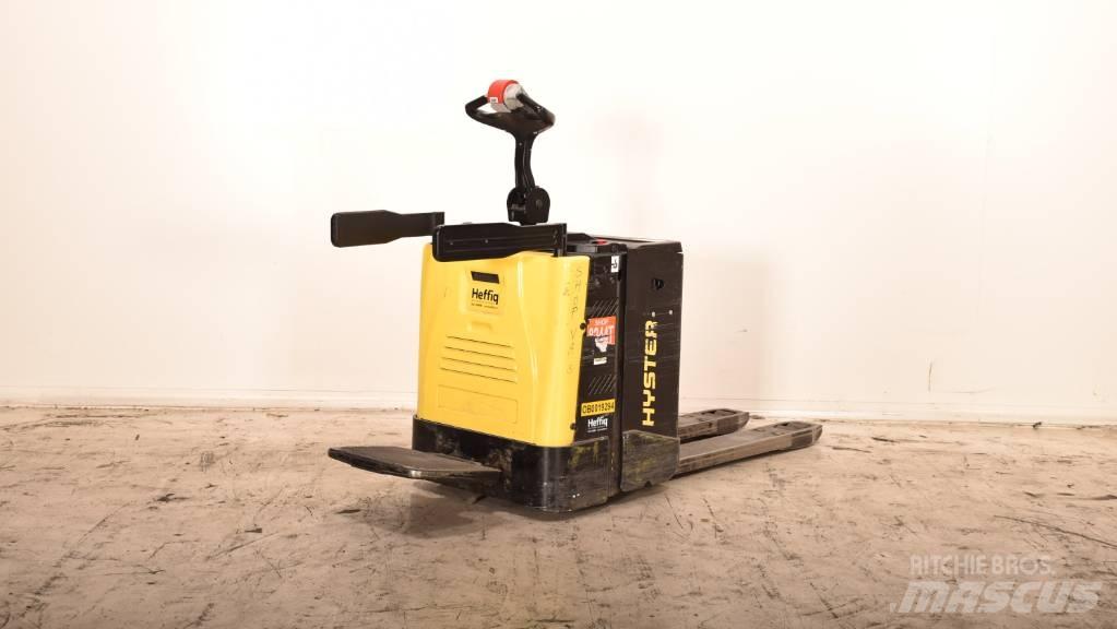 Hyster P 2.0 S Meerij pallettruck met platform