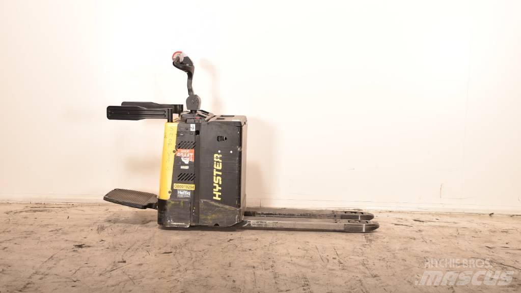 Hyster P 2.0 S Meerij pallettruck met platform