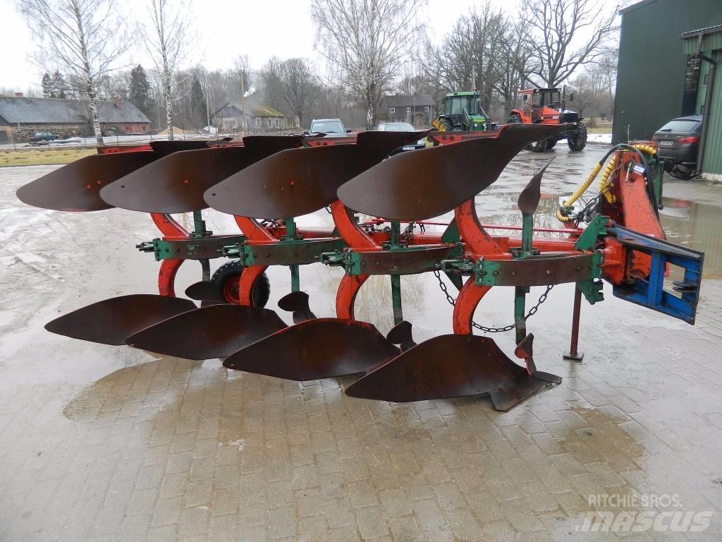 Kverneland E8 Wentelploegen