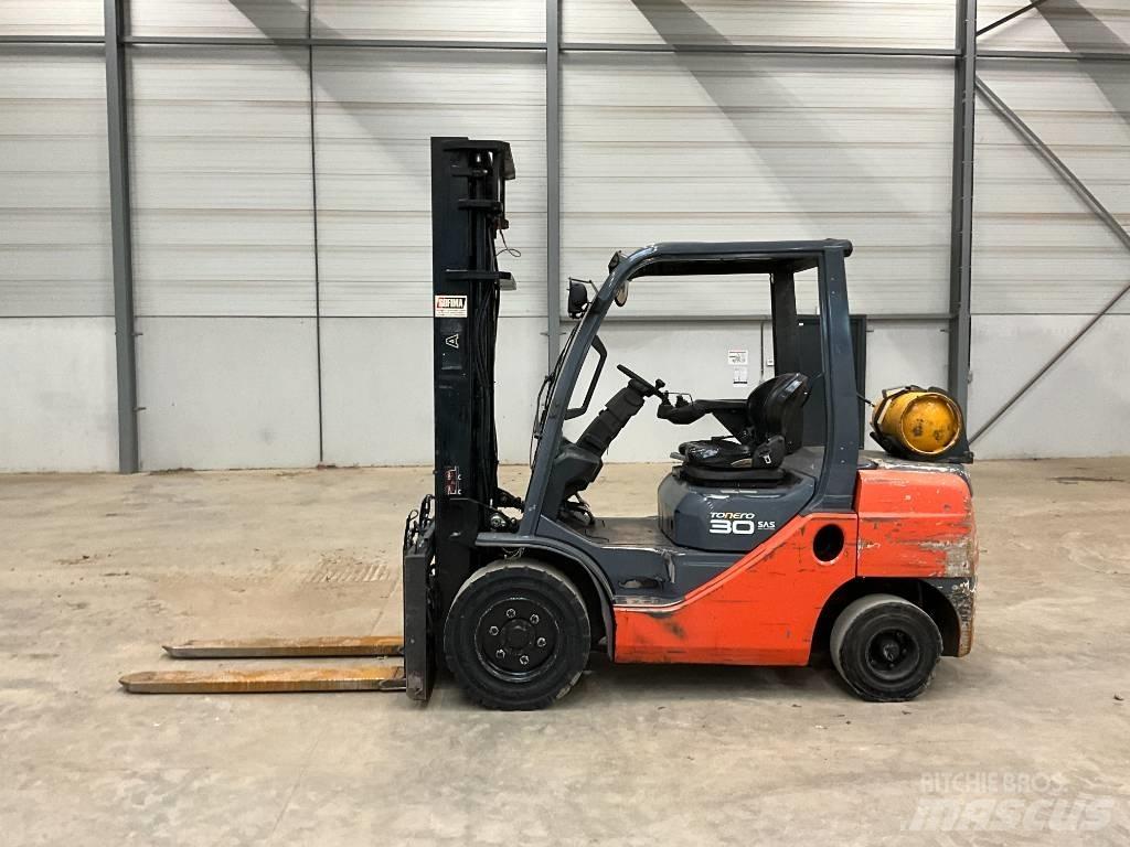 Toyota Tonero 30 LPG heftrucks