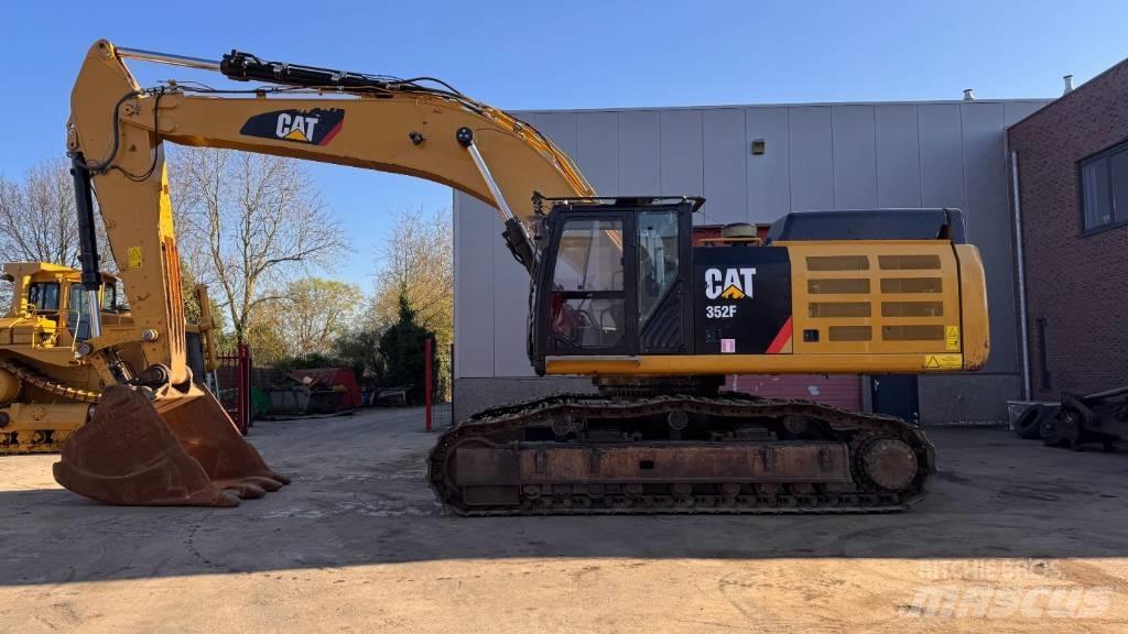 CAT 352 F Rupsgraafmachines