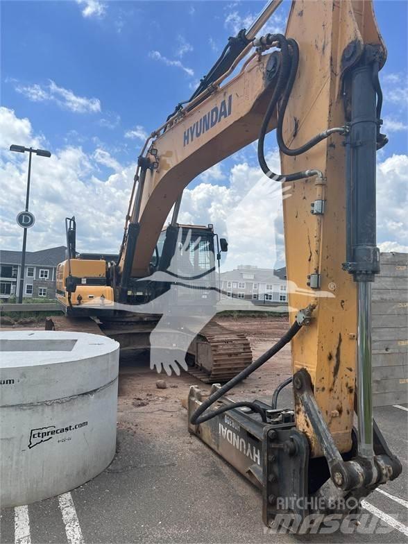 Hyundai HX300L Rupsgraafmachines