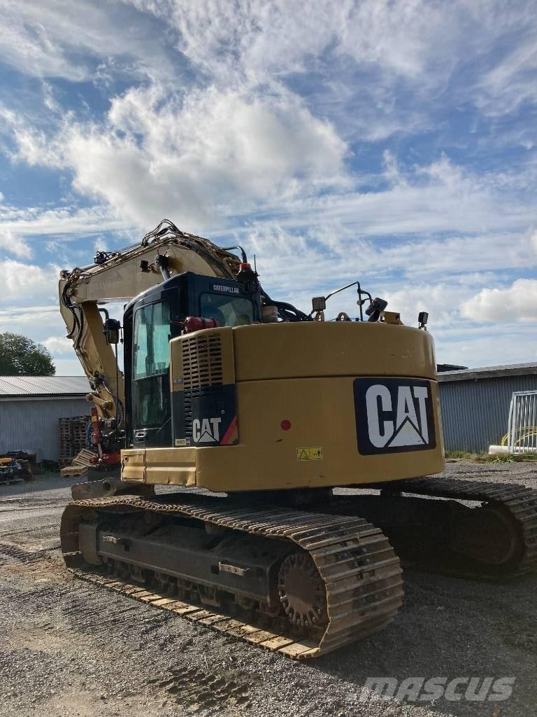 CAT 321 D Rupsgraafmachines