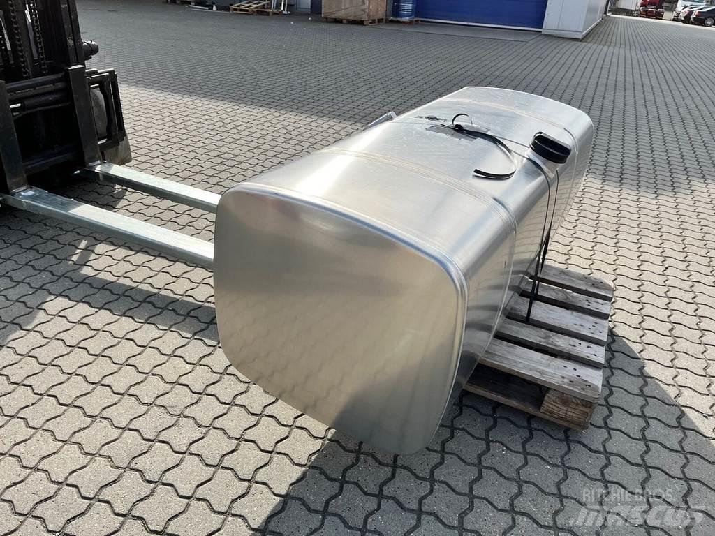 DAF XG Brandstof-en toegevoegde tanks