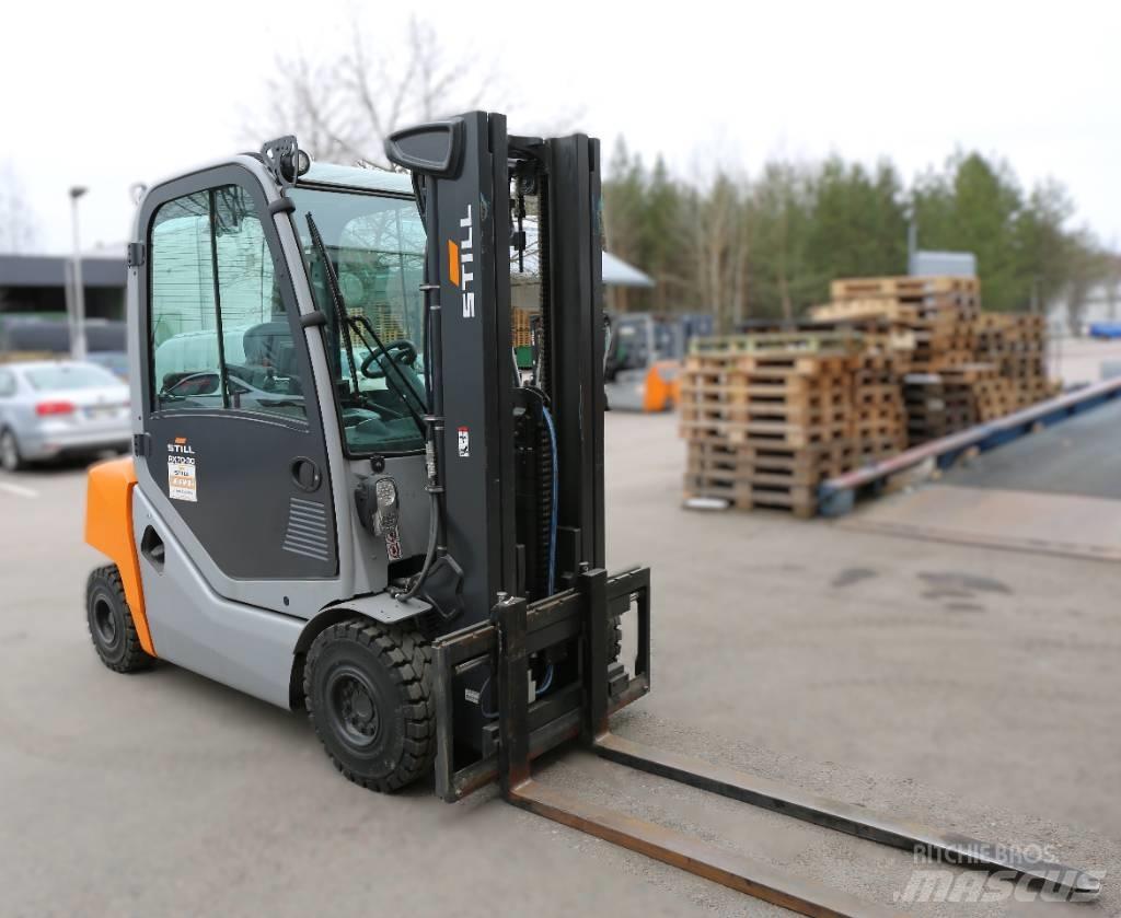 Still RX70-30 Diesel heftrucks