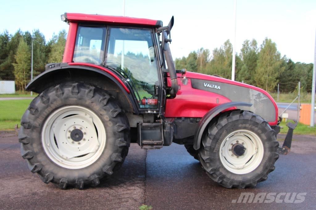 Valtra T 131 Tractoren