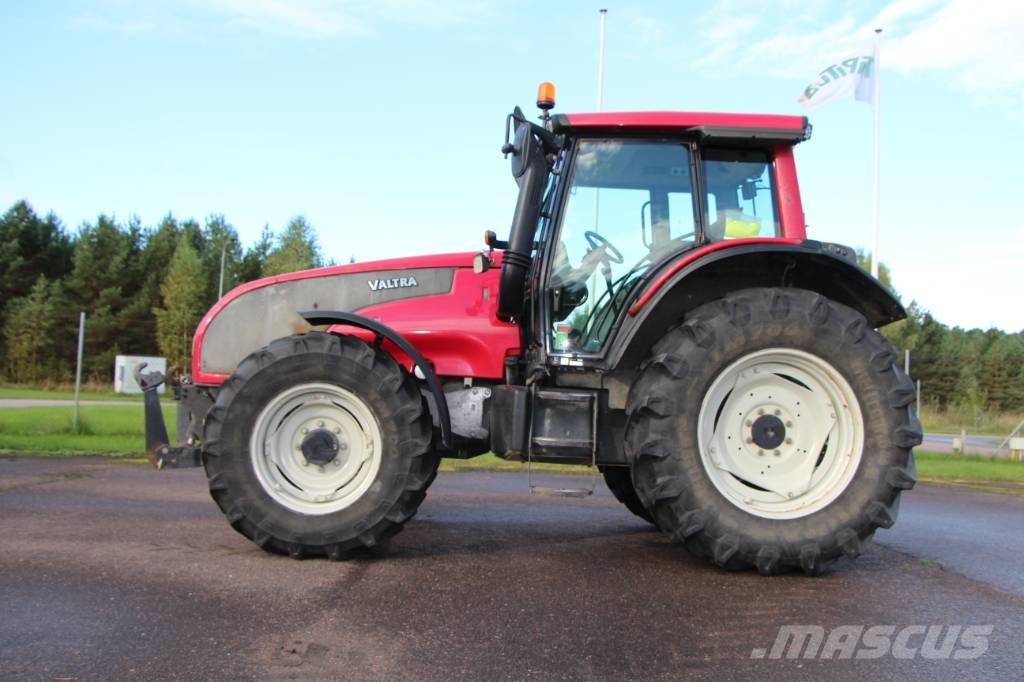 Valtra T 131 Tractoren
