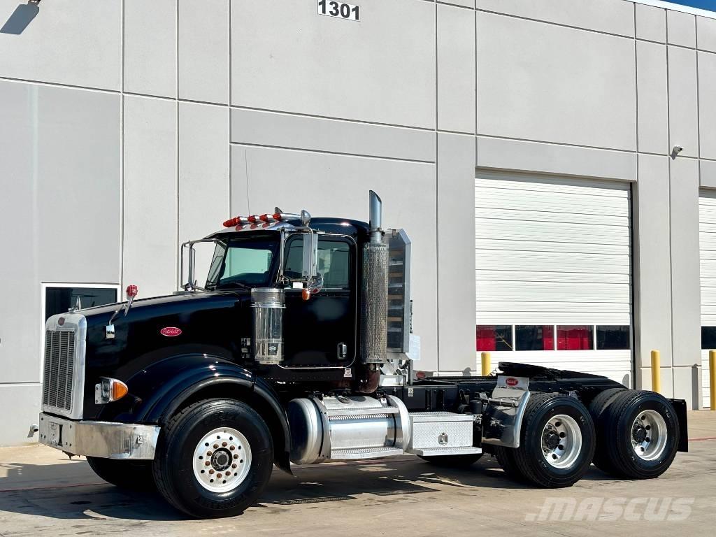 Peterbilt 378 Trekkers
