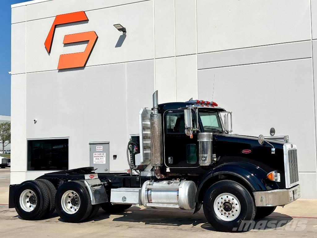 Peterbilt 378 Trekkers