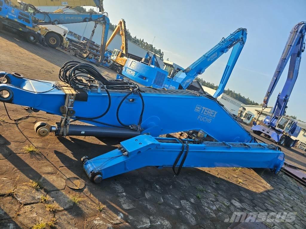 Fuchs MHL 380 Chassis en ophanging