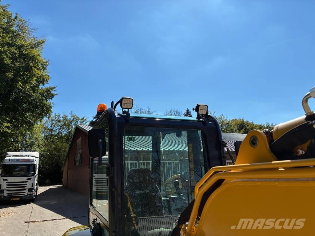 Komatsu PC26MR-5 Minigraafmachines < 7t