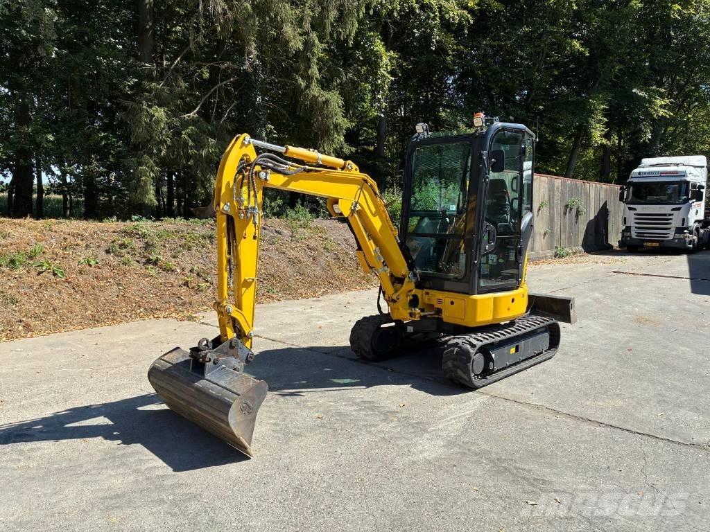 Komatsu PC26MR-5 Minigraafmachines < 7t