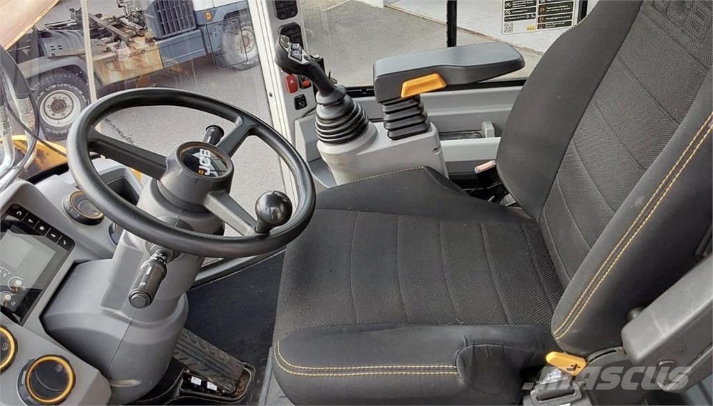 JCB 427 AGRI Wielladers