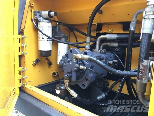 Volvo EC240BLC Rupsgraafmachines