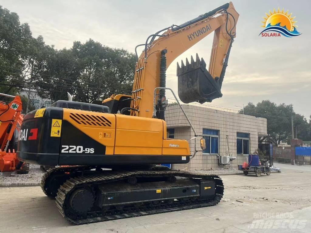 Hyundai R220-9S Wielgraafmachines