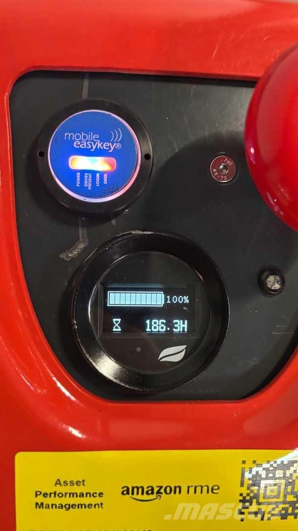 Linde MP13 Zelfrijdende stapelaars