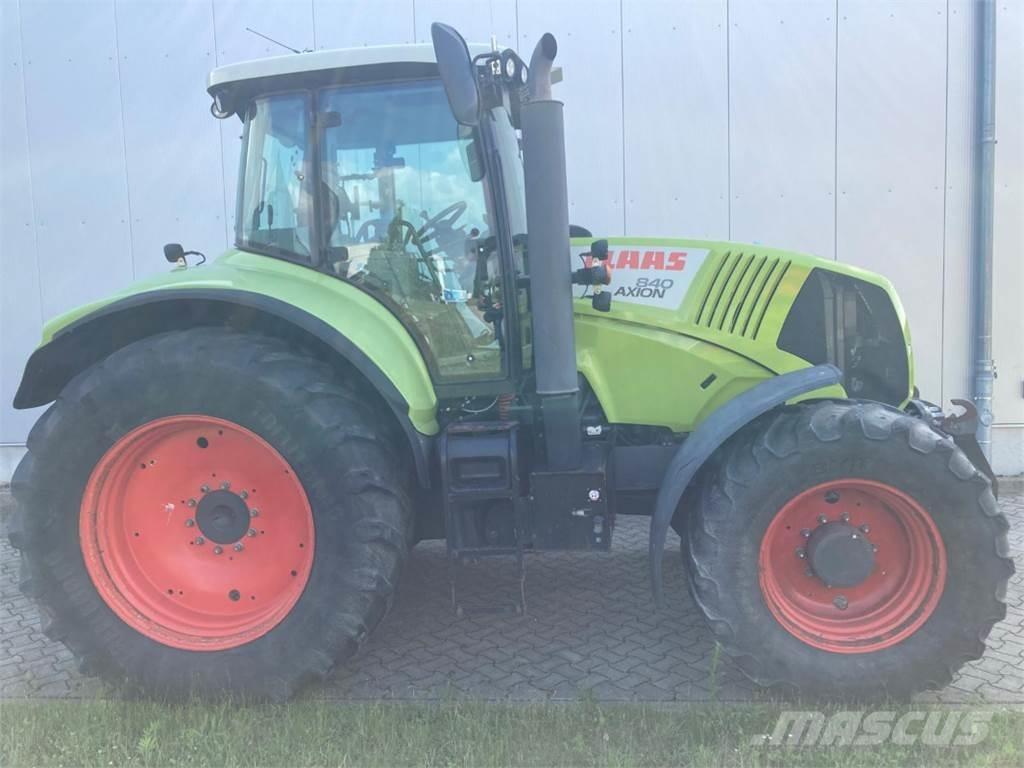 CLAAS AXION 840 Tractoren