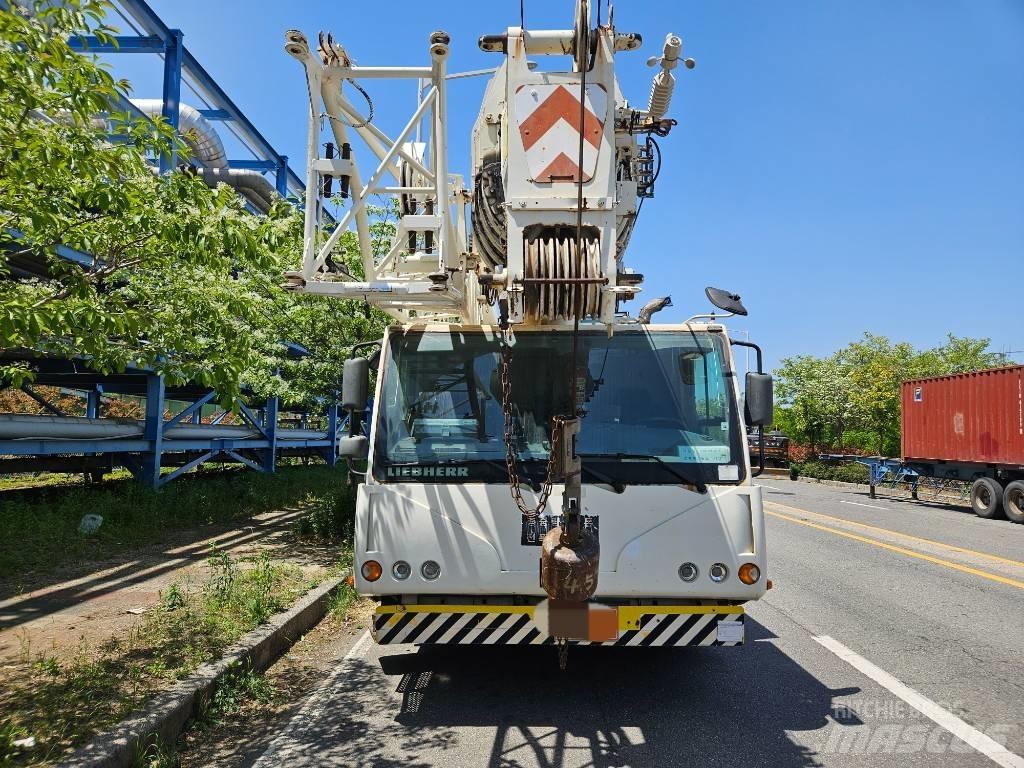 Liebherr LTM1055 Kranen voor alle terreinen