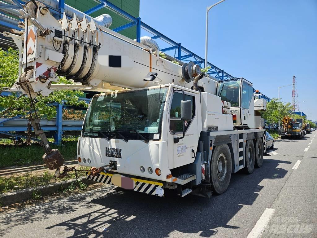 Liebherr LTM1055 Kranen voor alle terreinen
