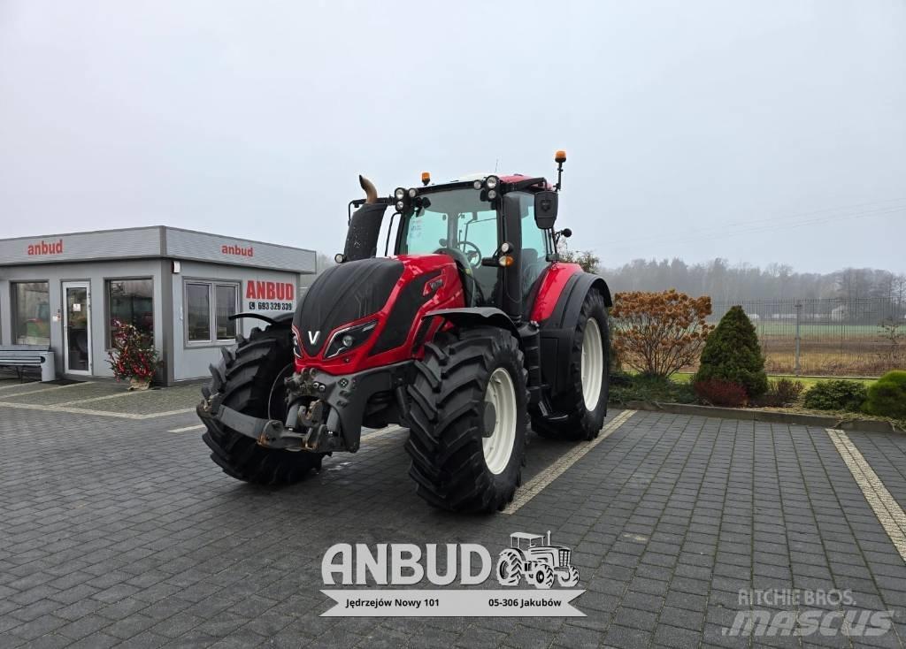 Valtra T234 Versu Tractoren