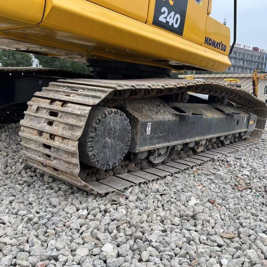 Komatsu PC 240 Rupsgraafmachines