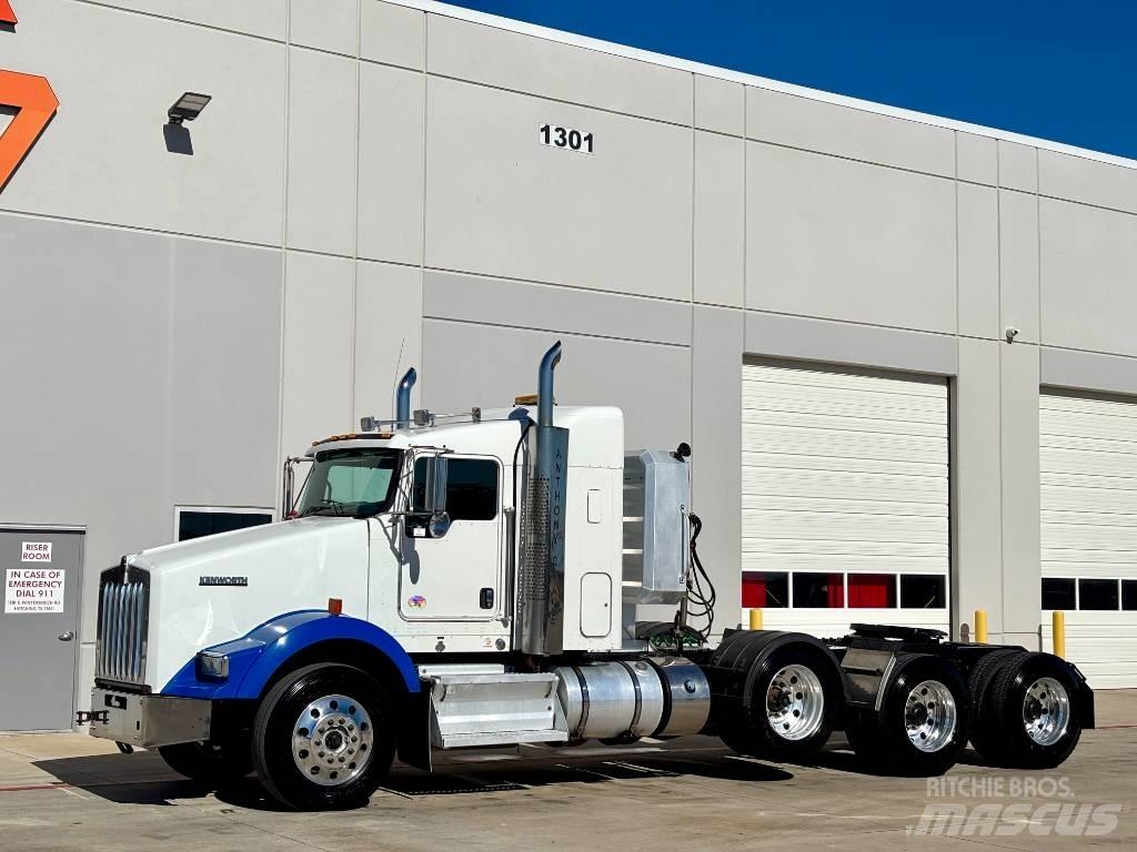 Kenworth T 800 Trekkers