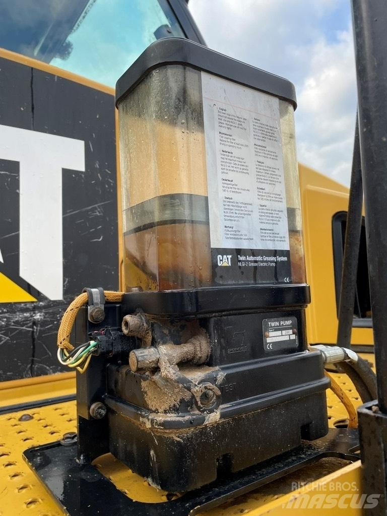 CAT 745 C Knik dumptrucks