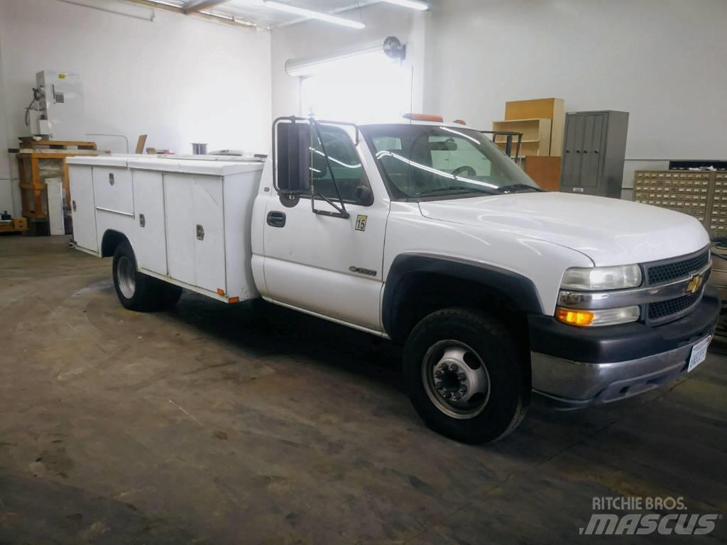 Chevrolet 3500 Bestelwagens met open laadbak