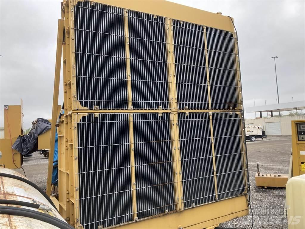  IEA 3516 Radiatoren