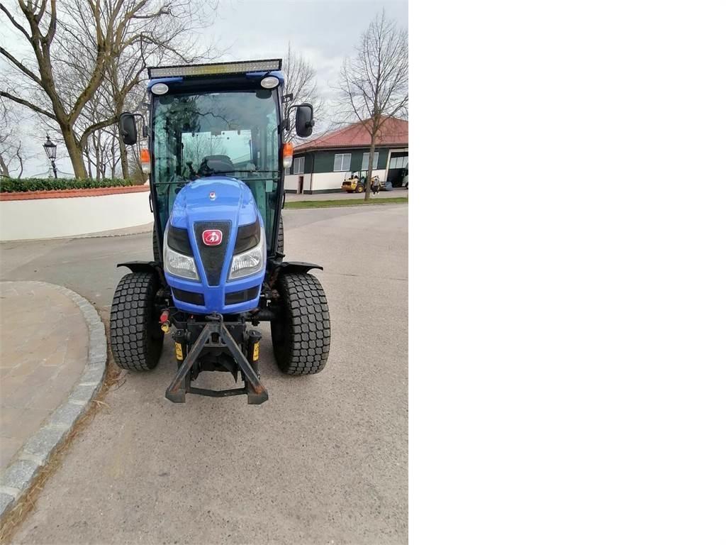 ISEKI TG 6490 Tractoren