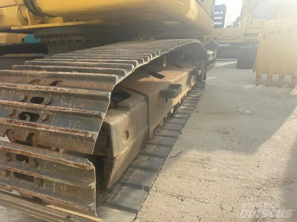 Komatsu PC 200 LC-7 Rupsgraafmachines