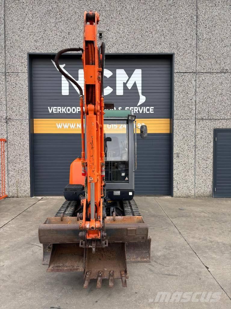 Hitachi ZX 30 Minigraafmachines < 7t