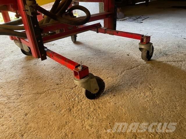 Rau D2-800 Gedragen spuitmachines
