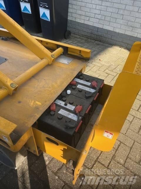 Haulotte Compact 12 Schaarhoogwerkers