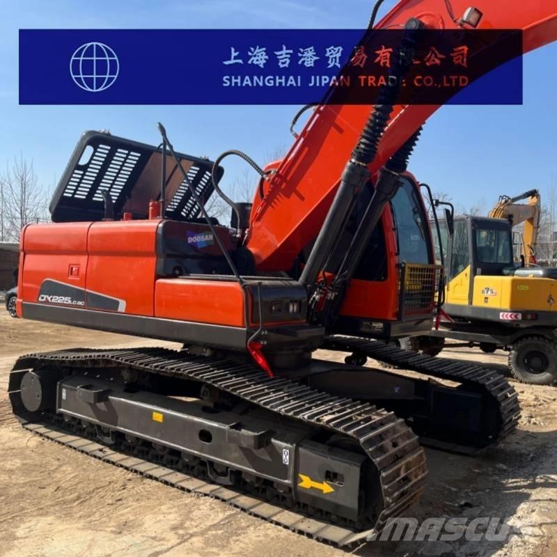 Doosan DX 225 LC Rupsgraafmachines